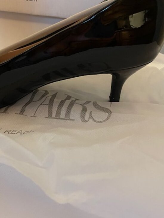 Dream Pairs Black Heels size 7.5 - Picture 2 of 3